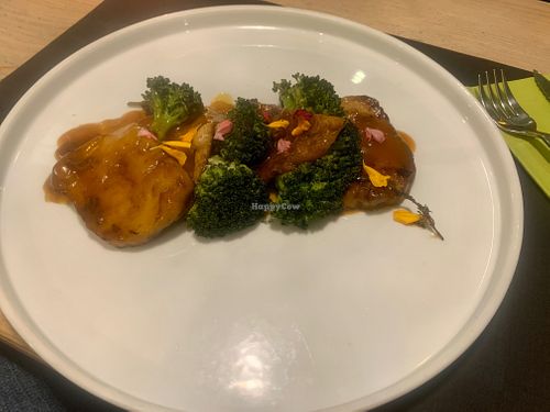 Seitan scallopine is absolutely delicious!  at Olivia Natural Bistrot in Siracusa