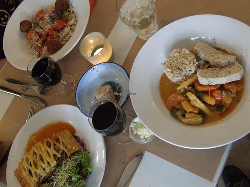 2 veggie and 1 vegan dish (thai with tofu) at de Broers van Julienne in Antwerpen