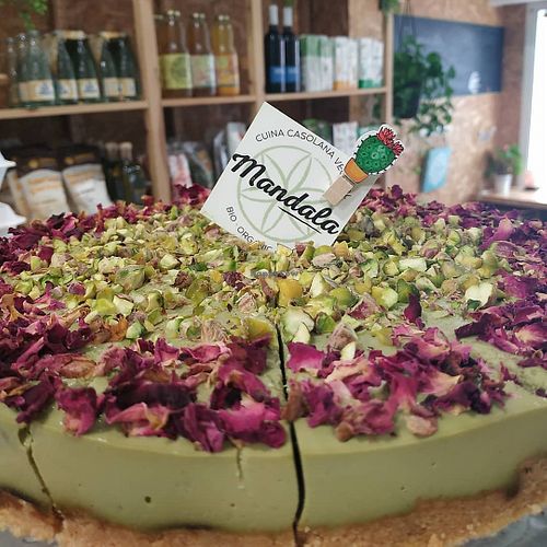 vegan cheesecake at Mandala Kitchen in Lescala