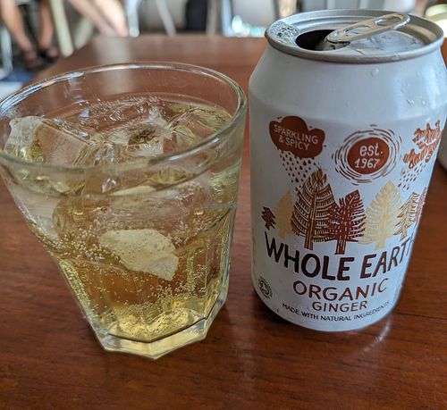 Ginger beverage served with fresh ginger at GiG - Green is Good in Ericeira