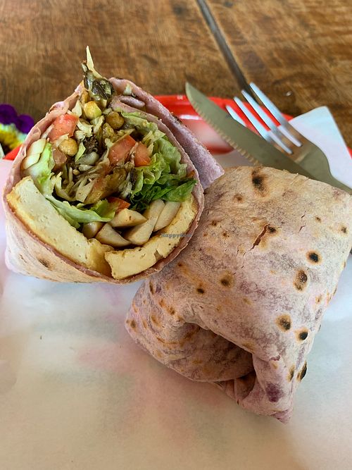 vegan Burmese tea leaf salad wrap at Big Bite Home Style Veggie Cafe in Koh Tao