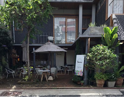 street front at Snooze in Chiang Mai