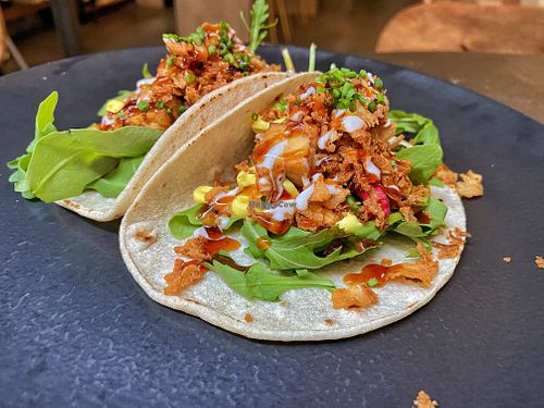 Tempeh tacos at Om in Girona