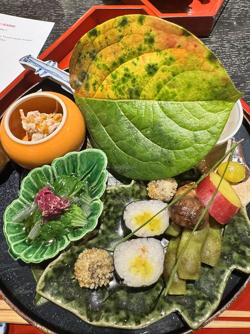 Seasonal plate  at Ajikitcho Bunbu-an in Osaka
