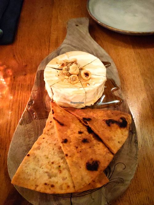 Camembert with homemade vegan honey at Mr. & Mrs. Watson in Amsterdam