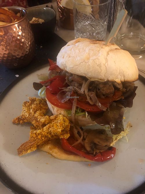 Vegan burger at Mr. & Mrs. Watson in Amsterdam