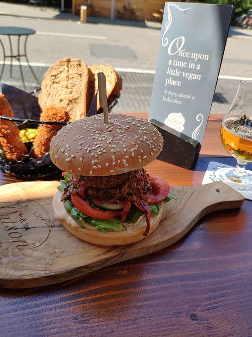 Cheese Steak Burger at Mr. & Mrs. Watson in Amsterdam