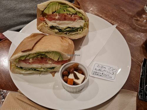 Vegan sandwich at Tofu Room Dy's in Tokyo