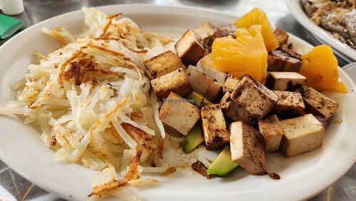 Vegan "tofu Benedict" at Stella's Cafe in Wildwood