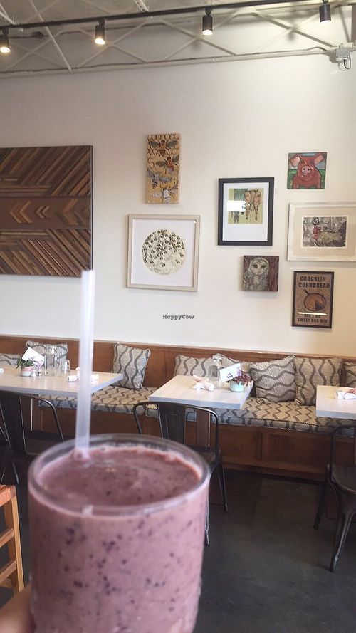 Purple Rain smoothie (vegan) at EiO & The HIVE in Nashville