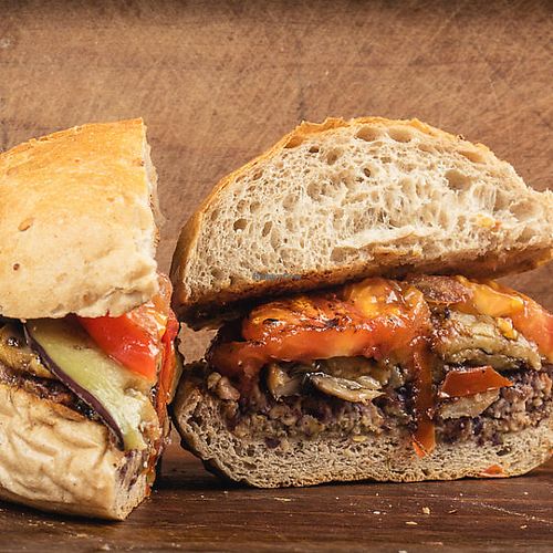 The Vegan Burger at Baan's Kitchen in Szeged